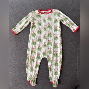 Magnetic Me Christmas Holiday Pajama mistletoe Footies Baby Boy Girl 6-9M